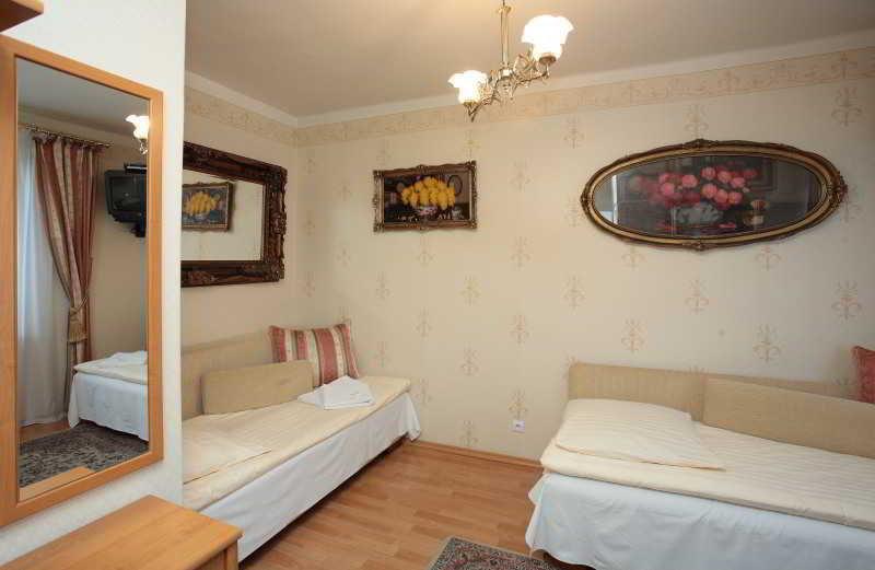 Florian Budget Rooms Krakkó Kültér fotó